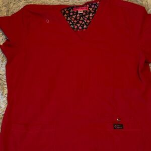 Betsey Johnson red women’s scrub top size extra large